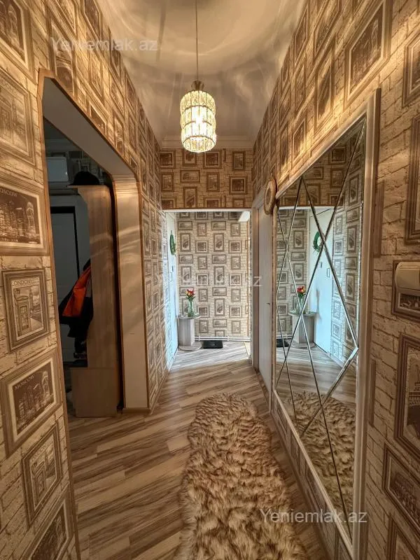 Satılır 3 otaqlı köhnə tikili 70 m²