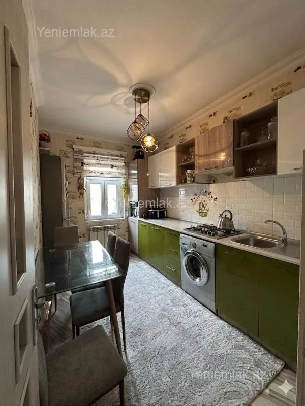 Satılır 3 otaqlı köhnə tikili 70 m²