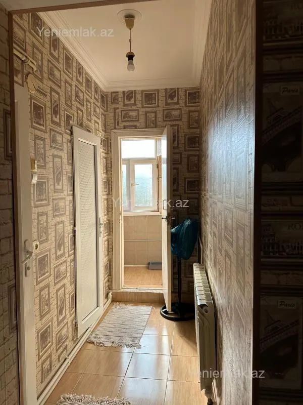 Satılır 3 otaqlı köhnə tikili 70 m²