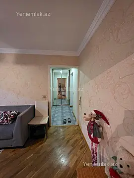 Satılır 2 otaqlı köhnə tikili 60 m²