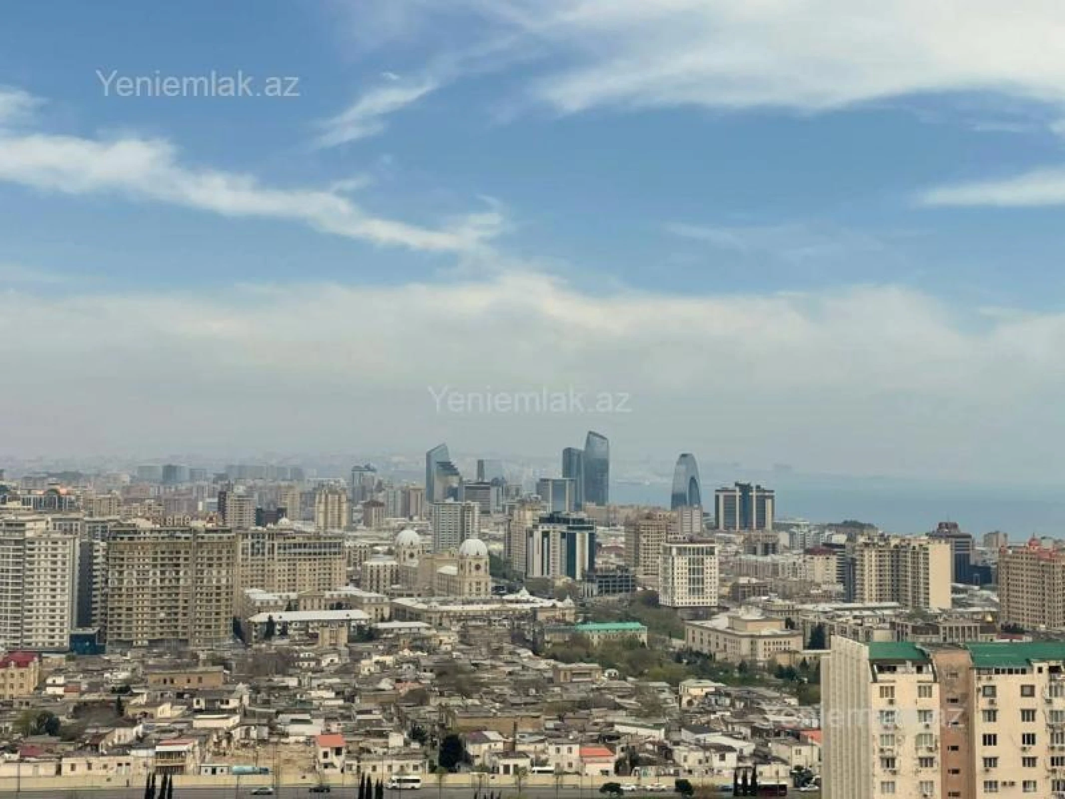 Satılır 4 otaqlı yeni tikili 180 m²