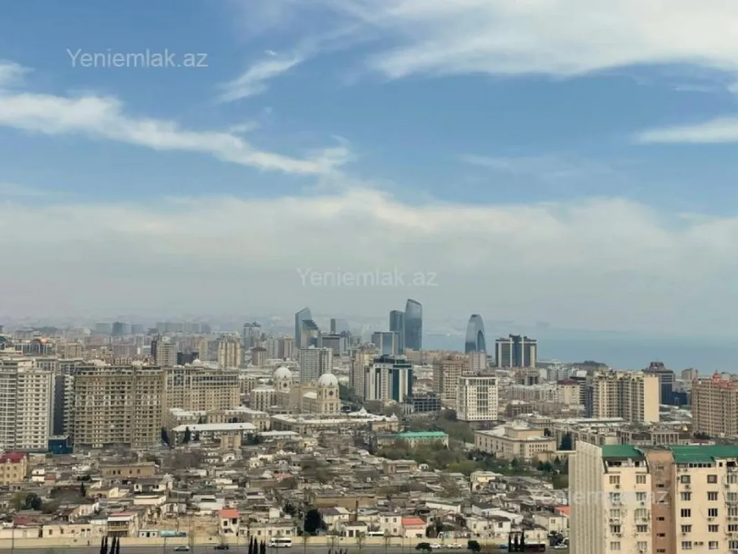 Satılır 4 otaqlı yeni tikili 180 m²