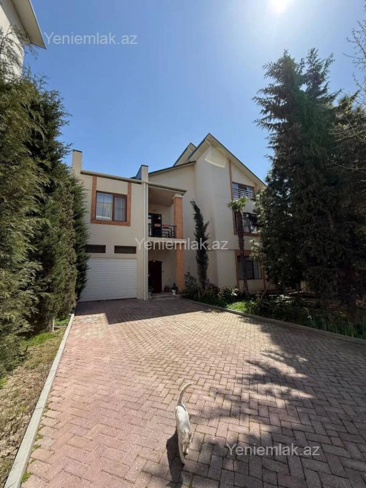Satılır 6 otaqlı həyət evi 330 m²