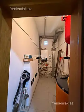 Satılır 6 otaqlı həyət evi 330 m²