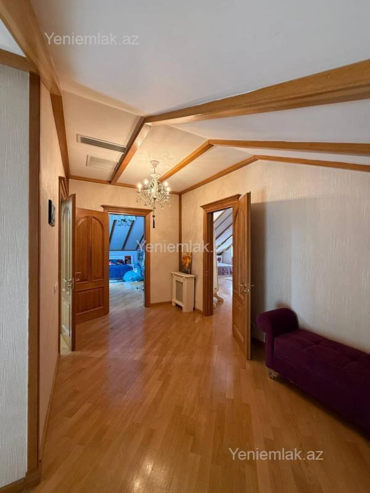 Satılır 6 otaqlı həyət evi 330 m²