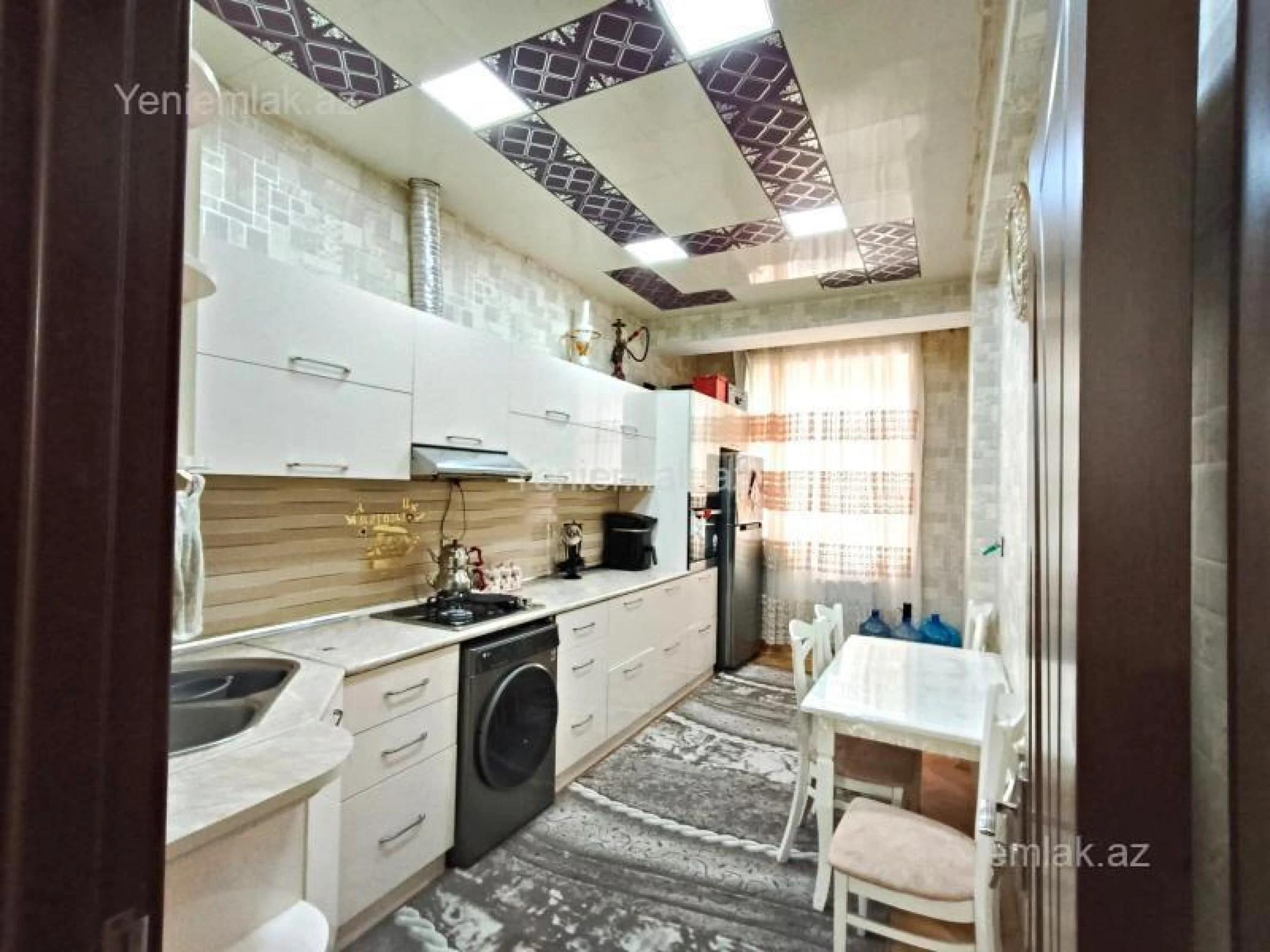 Satılır 3 otaqlı yeni tikili 95 m²