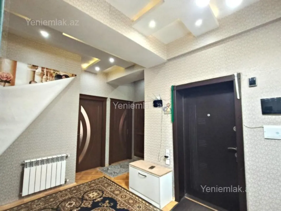 Satılır 3 otaqlı yeni tikili 95 m²