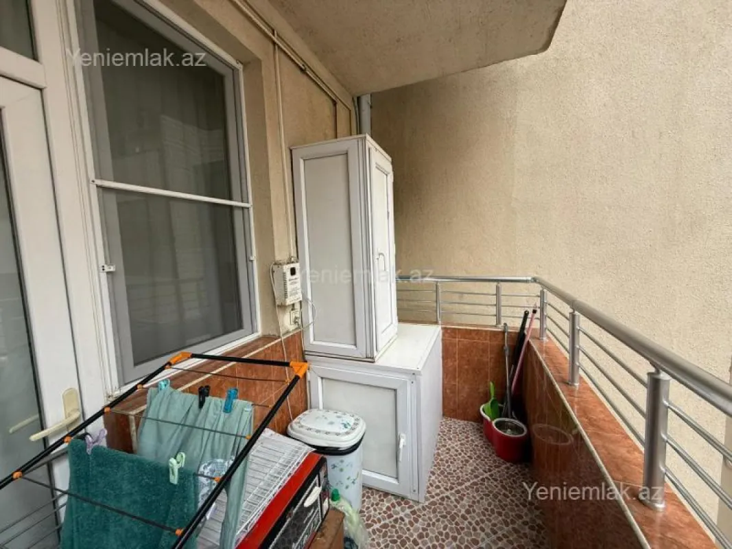 Satılır 3 otaqlı yeni tikili 90 m²