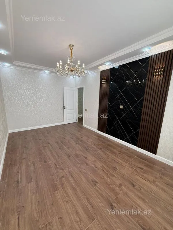 Satılır 2 otaqlı köhnə tikili 60 m²