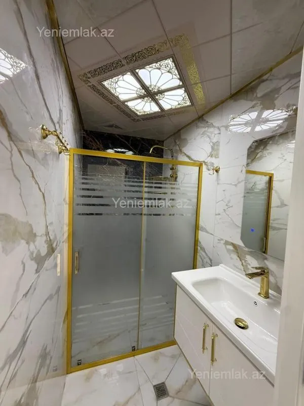 Satılır 2 otaqlı köhnə tikili 60 m²