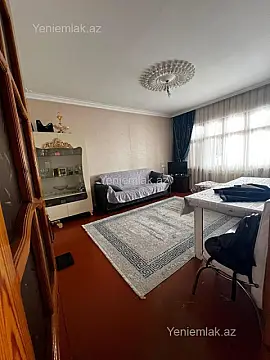 Satılır 3 otaqlı köhnə tikili 72 m²