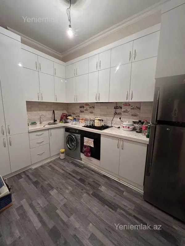 Satılır 3 otaqlı yeni tikili 90 m²