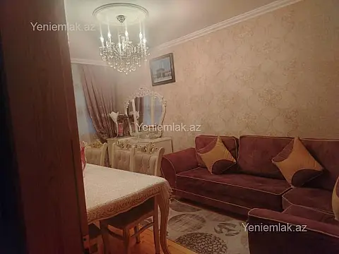 Satılır 3 otaqlı köhnə tikili 75 m²