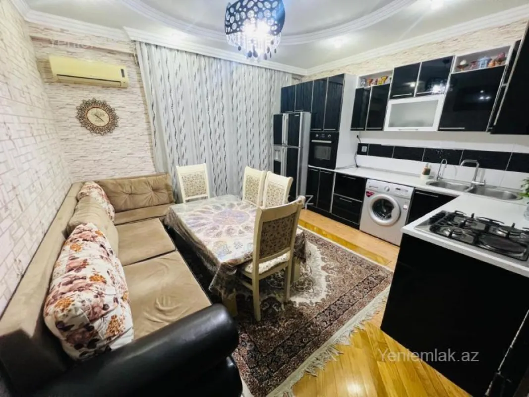 Satılır 3 otaqlı yeni tikili 100 m²