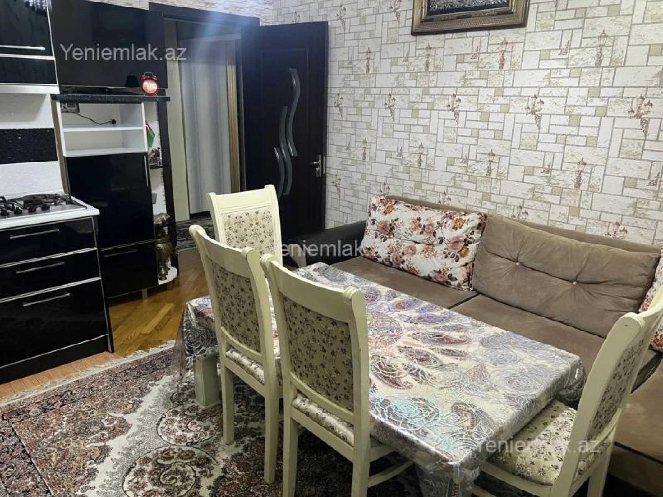 Satılır 3 otaqlı yeni tikili 100 m²