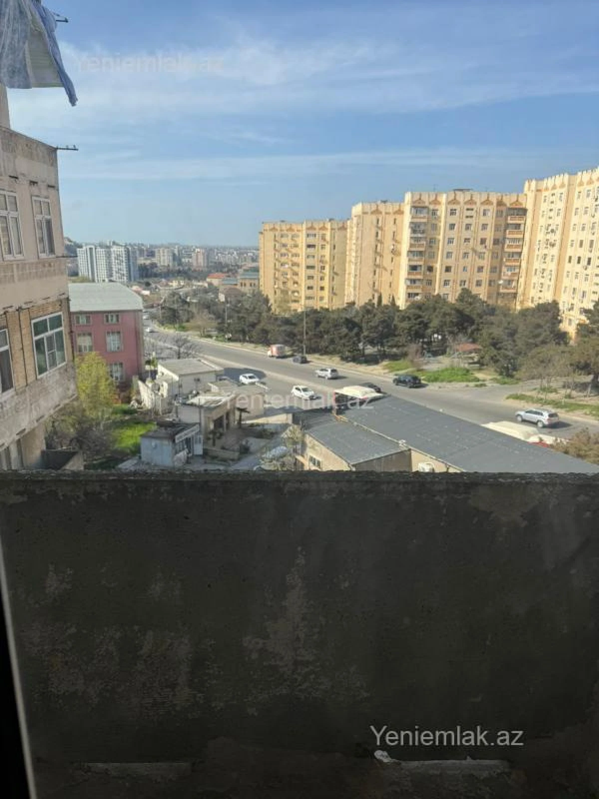 Satılır 3 otaqlı köhnə tikili 80 m²
