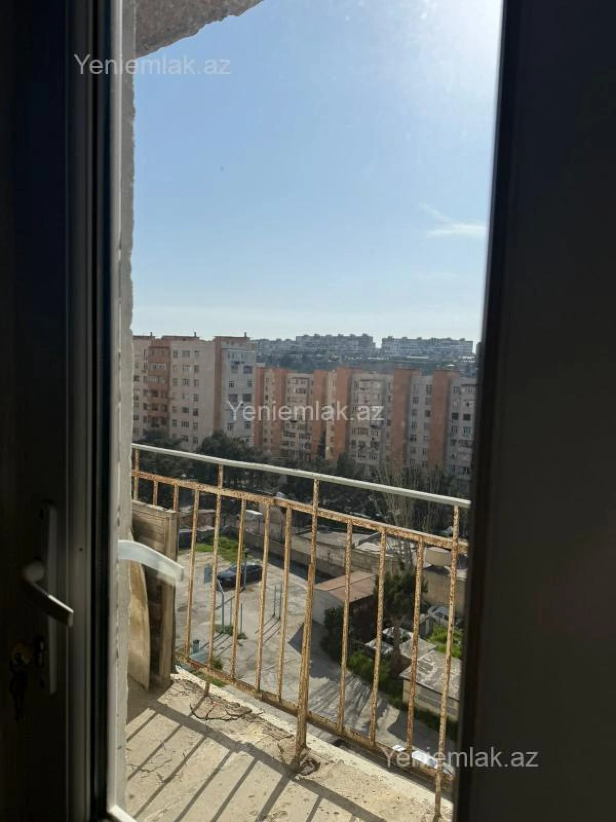 Satılır 3 otaqlı köhnə tikili 80 m²