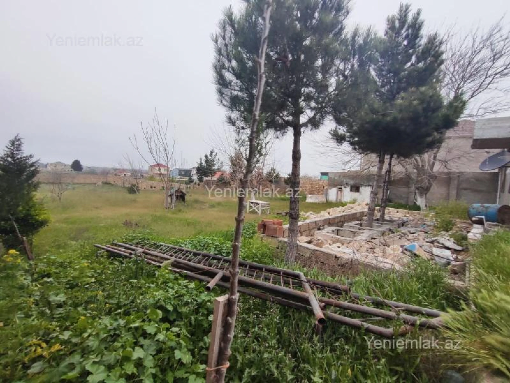 Satılır 5 otaqlı həyət evi 100 m²