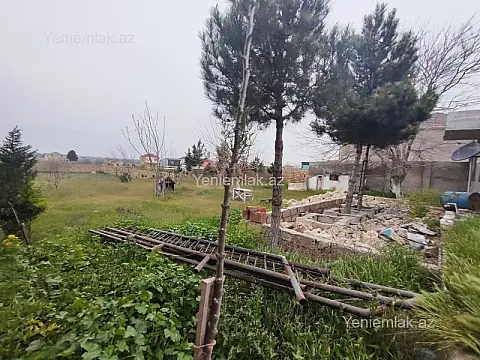 Satılır 5 otaqlı həyət evi 100 m²