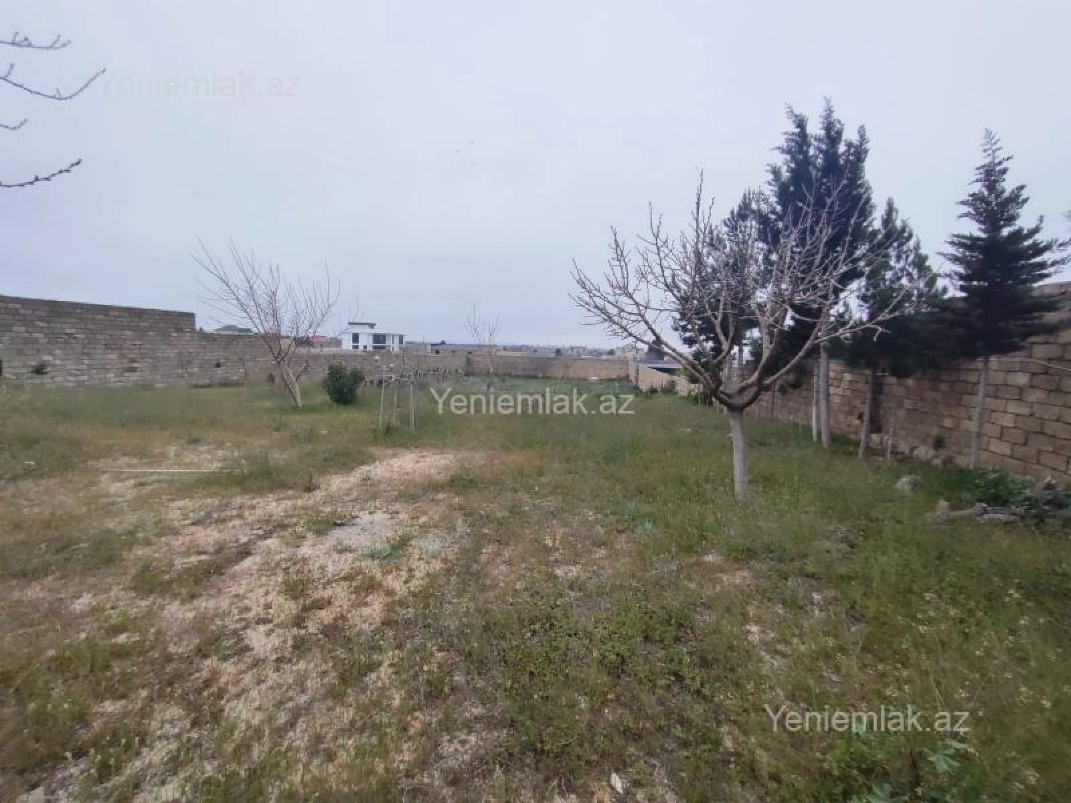 Satılır 5 otaqlı həyət evi 100 m²