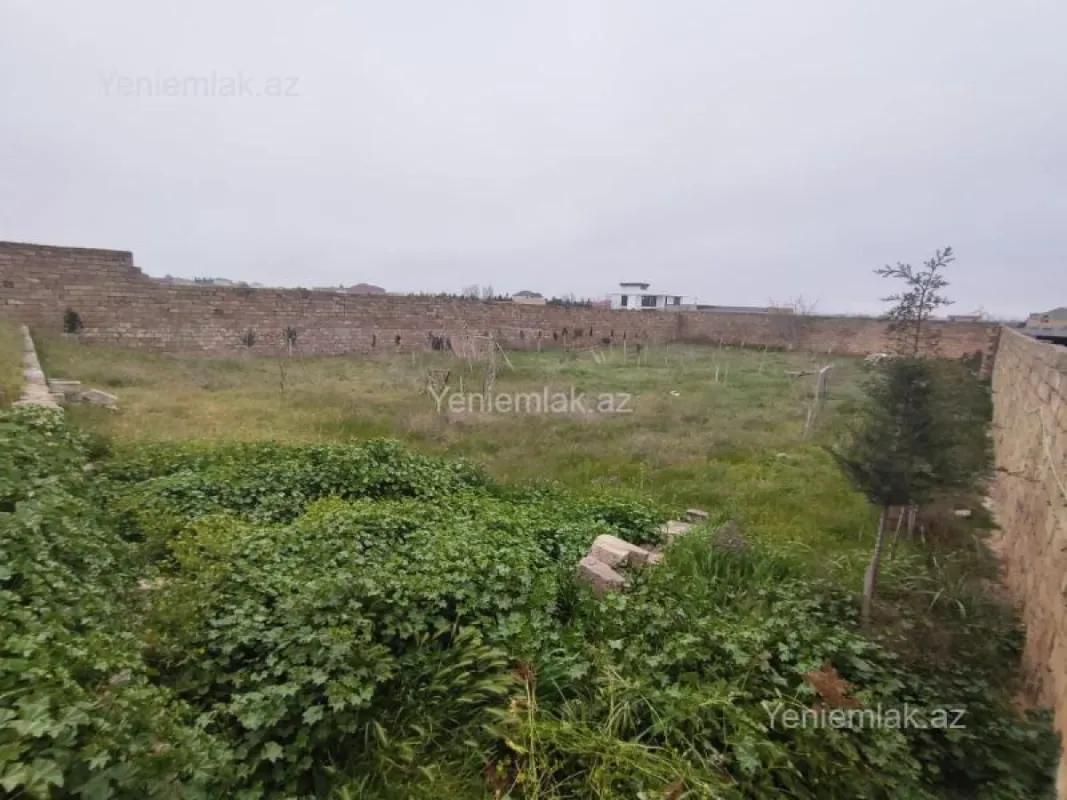 Satılır 5 otaqlı həyət evi 100 m²