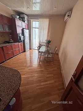 Satılır 3 otaqlı yeni tikili 124 m²