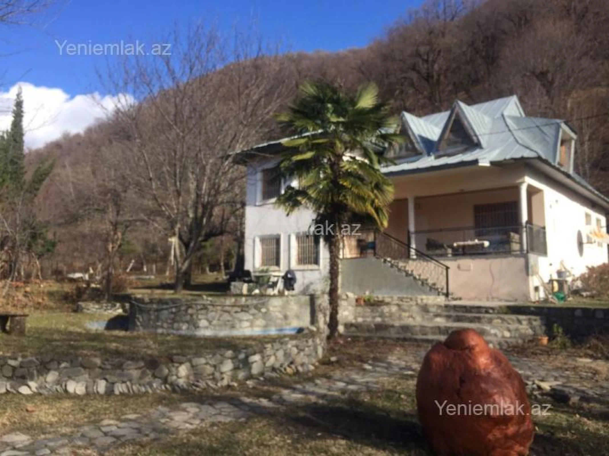 Satılır 7 otaqlı obyekt 150 m²