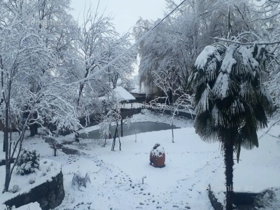 Satılır 7 otaqlı obyekt 150 m²