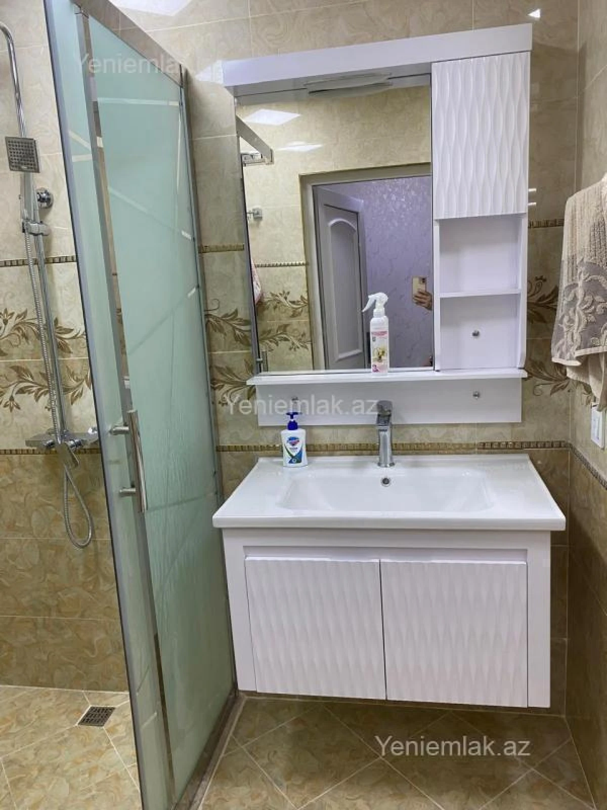 Satılır 2 otaqlı yeni tikili 66 m²