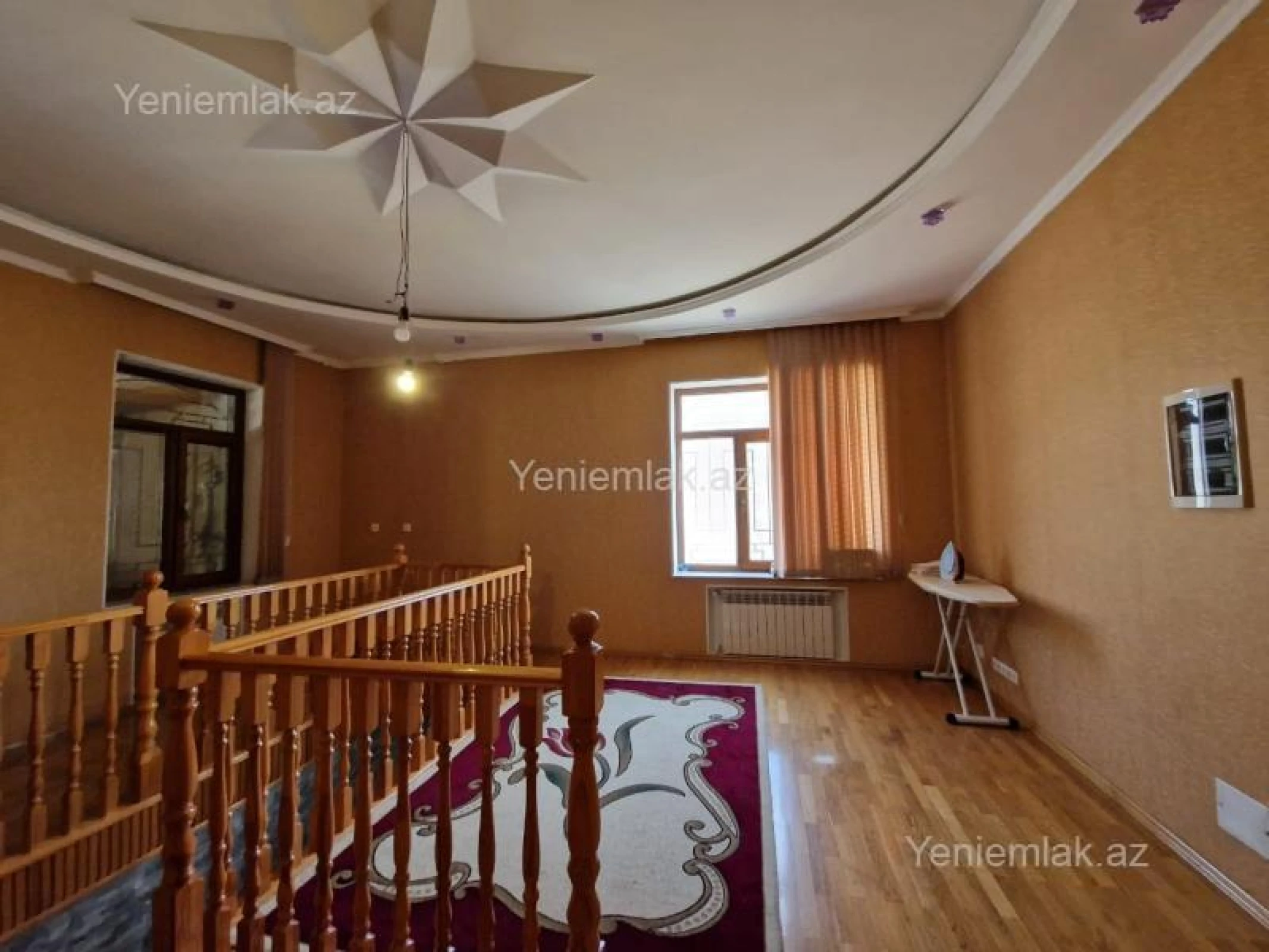 Satılır 6 otaqlı həyət evi 500 m²