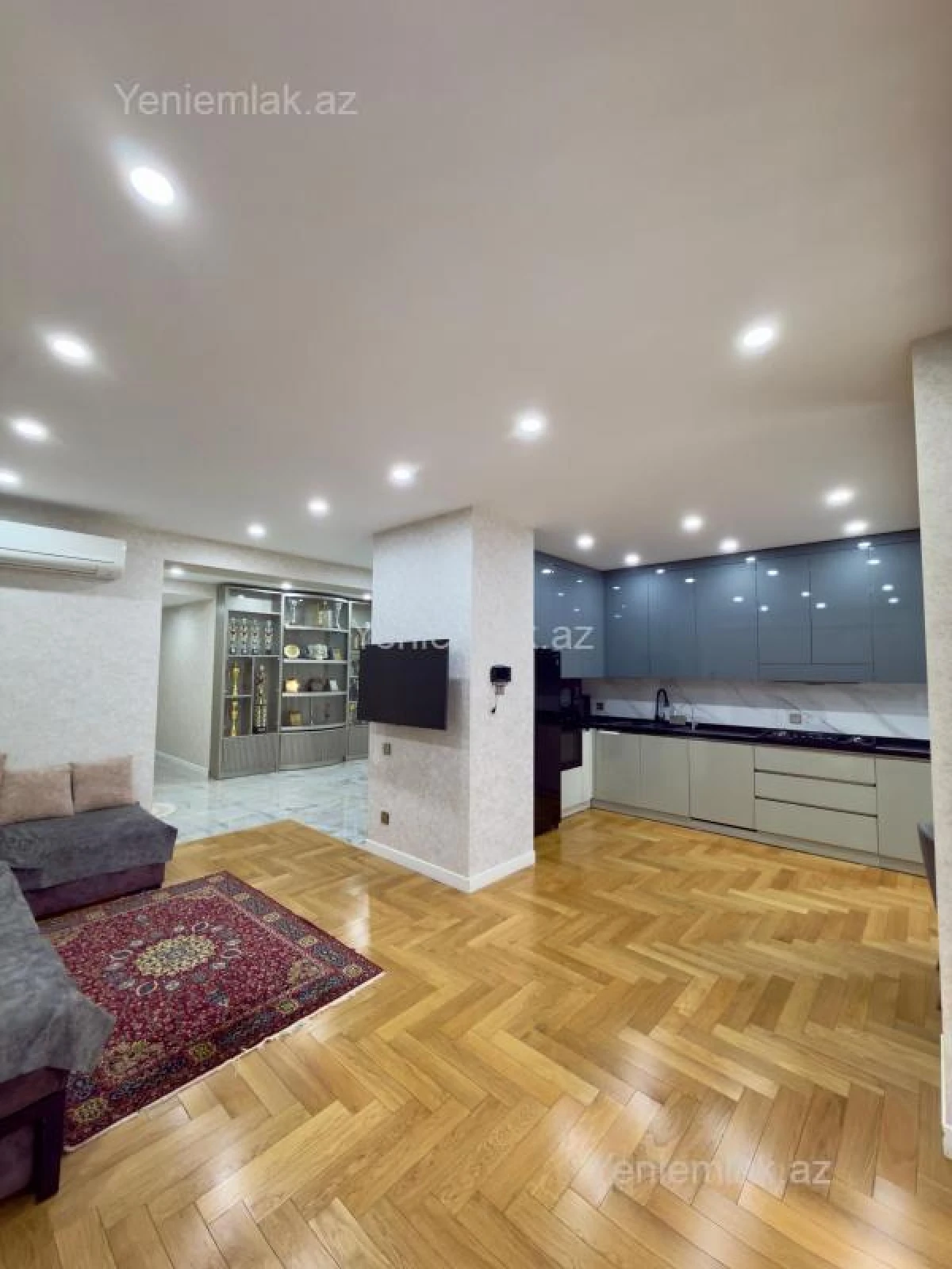 Satılır 5 otaqlı yeni tikili 201 m²