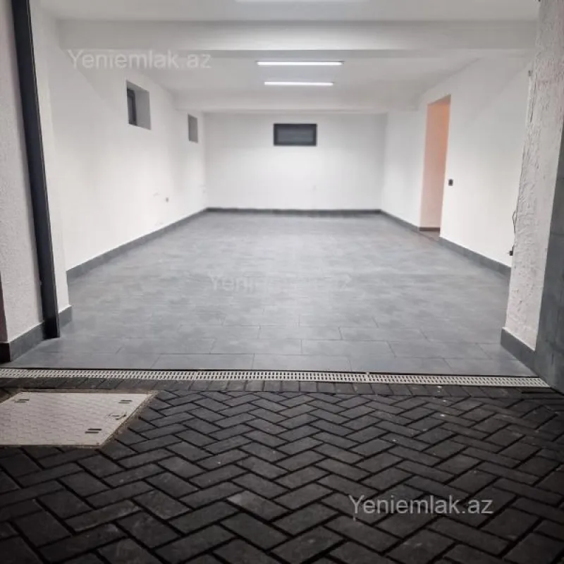 Satılır 7 otaqlı həyət evi 450 m²
