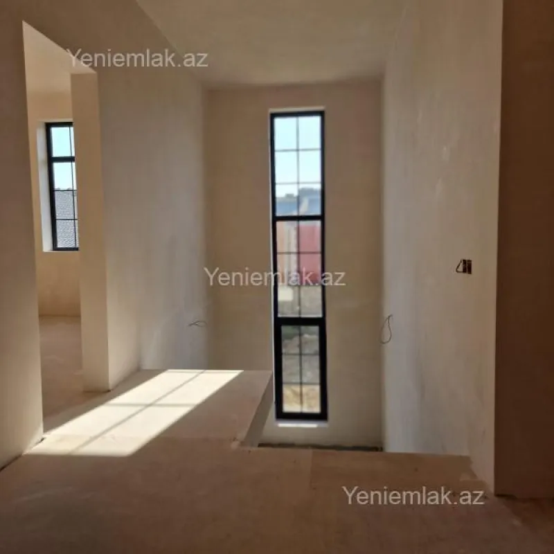 Satılır 7 otaqlı həyət evi 450 m²