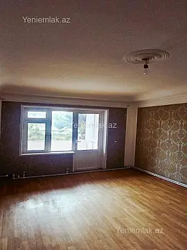 Satılır 3 otaqlı köhnə tikili 80 m²