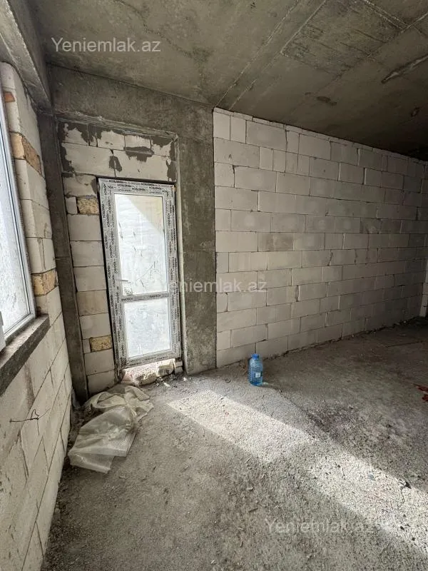 Satılır 2 otaqlı yeni tikili 70 m²