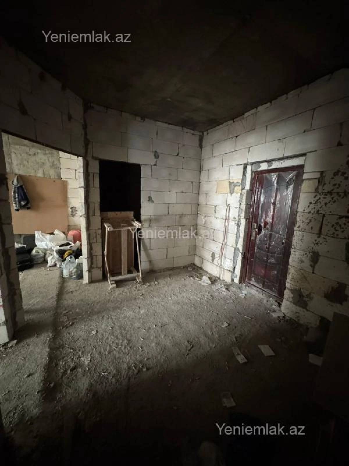 Satılır 2 otaqlı yeni tikili 70 m²