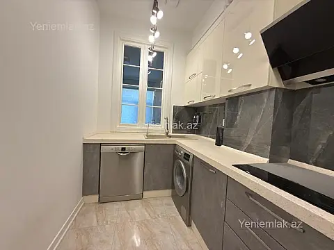 Satılır 3 otaqlı yeni tikili 92 m²