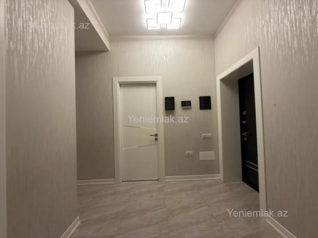 Satılır 3 otaqlı yeni tikili 92 m²