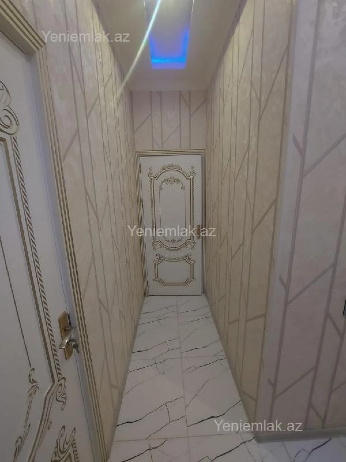Satılır 3 otaqlı yeni tikili 60 m²