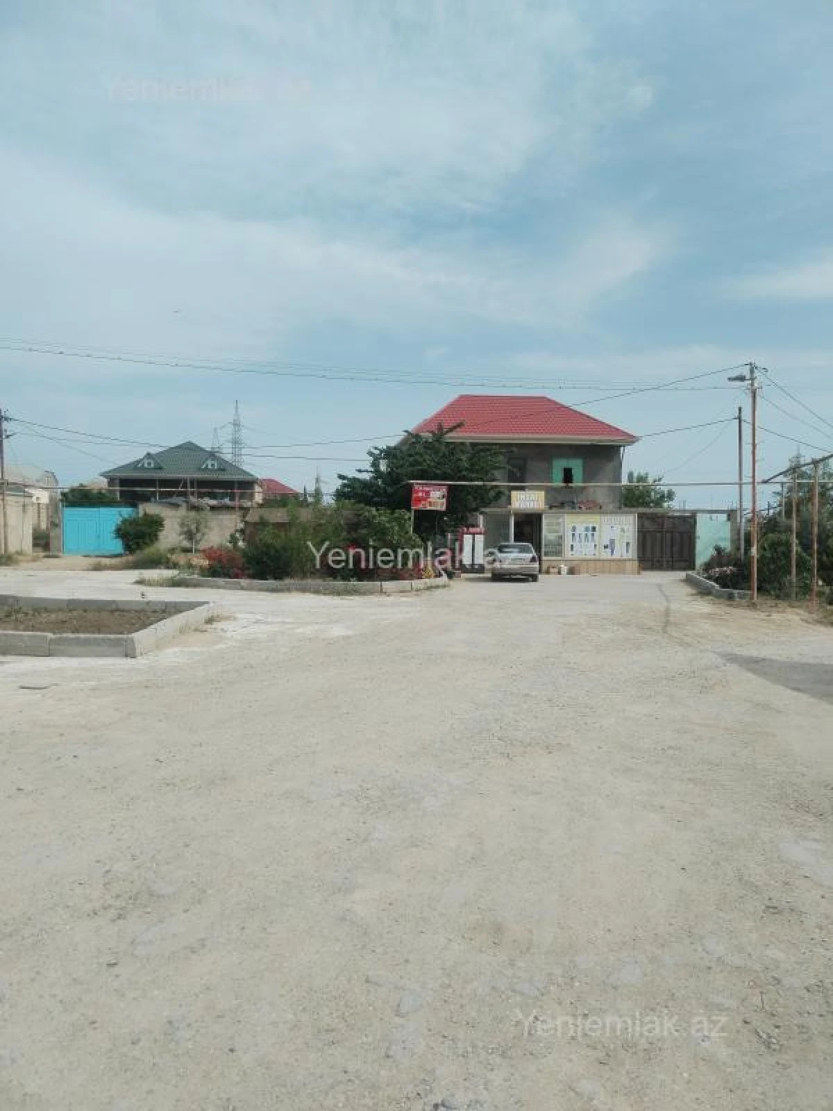 Satılır 3 otaqlı həyət evi 82 m²