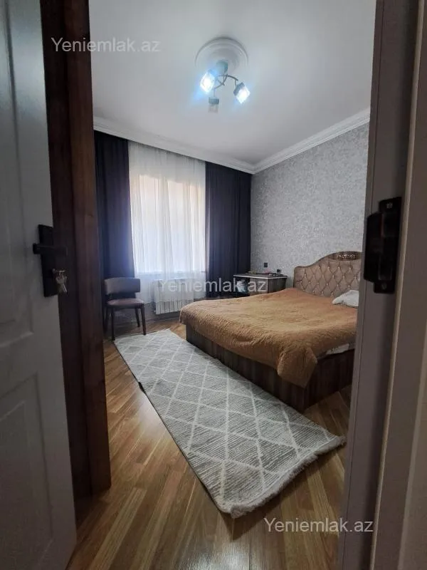 Satılır 3 otaqlı həyət evi 82 m²