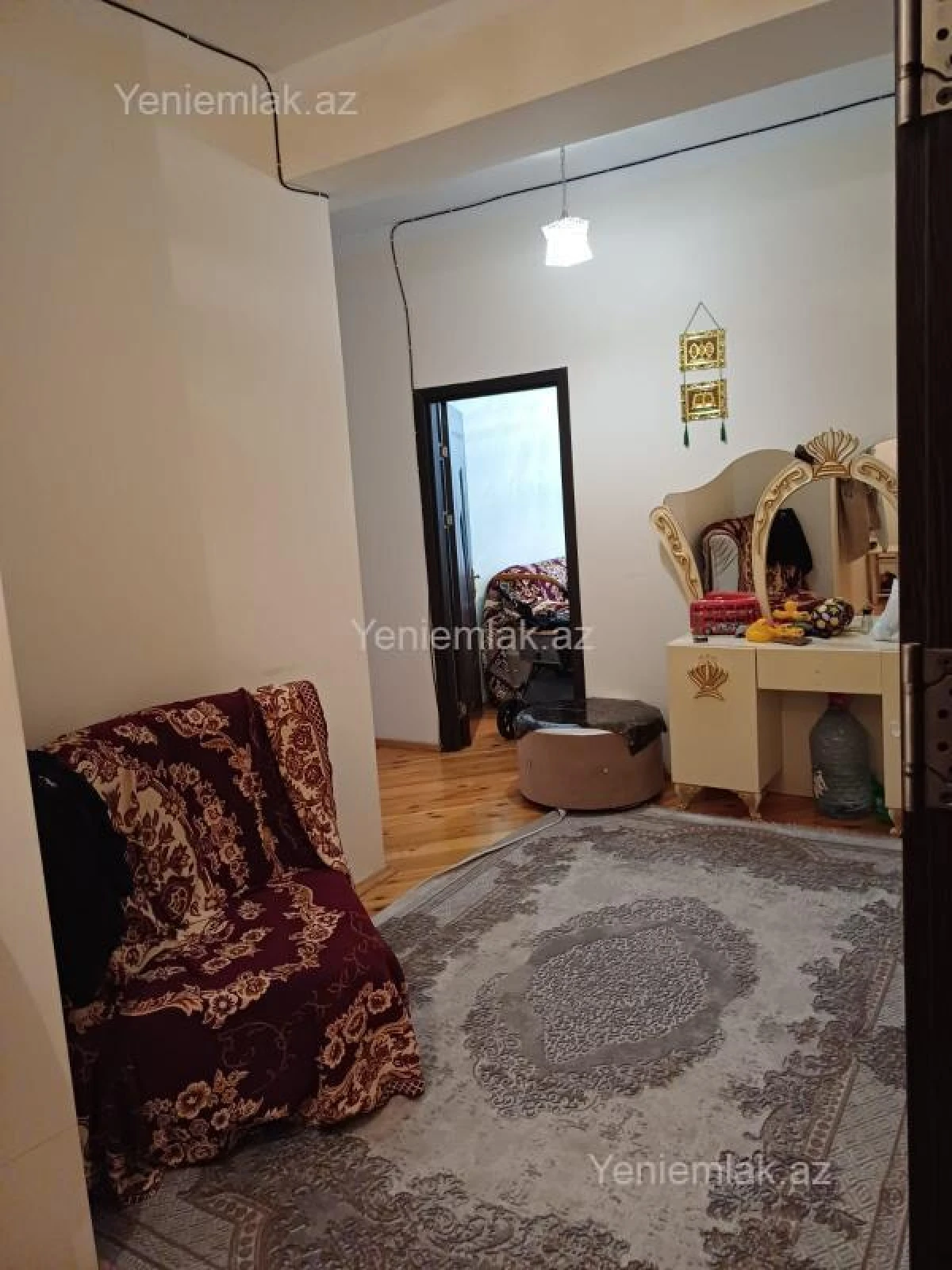 Satılır 2 otaqlı yeni tikili 91 m²