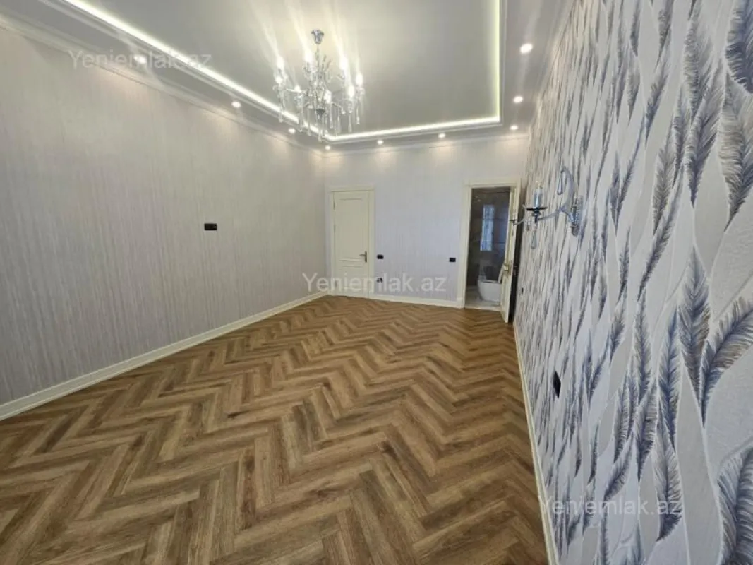 Satılır 6 otaqlı həyət evi 440 m²