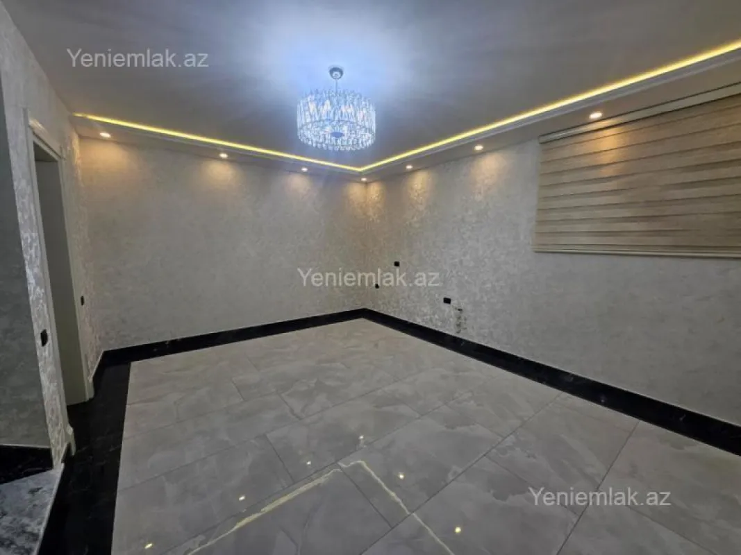 Satılır 6 otaqlı həyət evi 440 m²