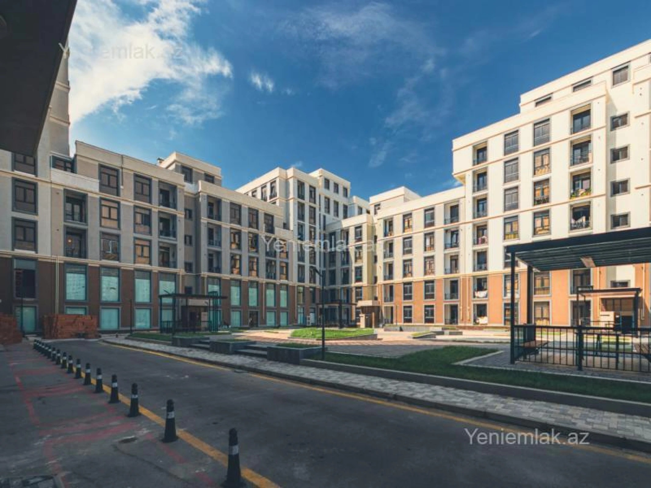 Satılır 4 otaqlı yeni tikili 130 m²