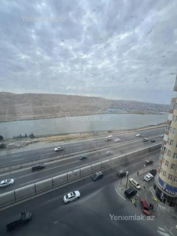 Satılır 3 otaqlı yeni tikili 95 m²