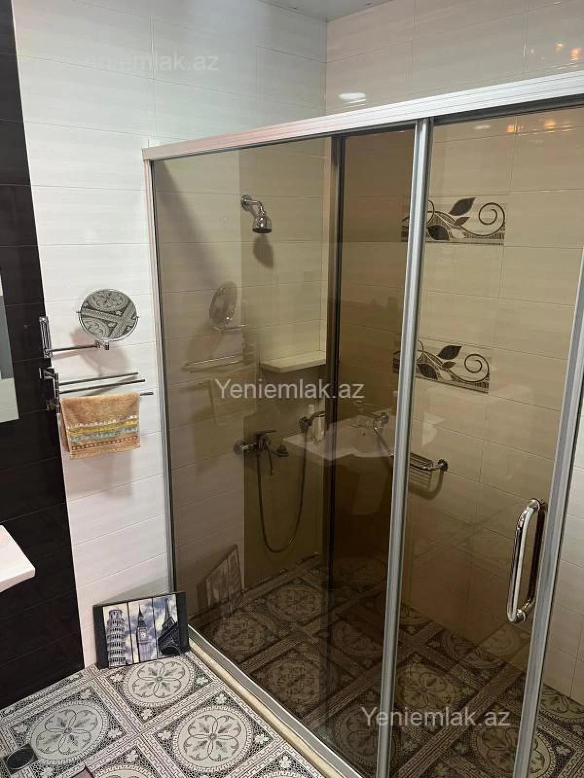 Satılır 4 otaqlı yeni tikili 205.5 m²