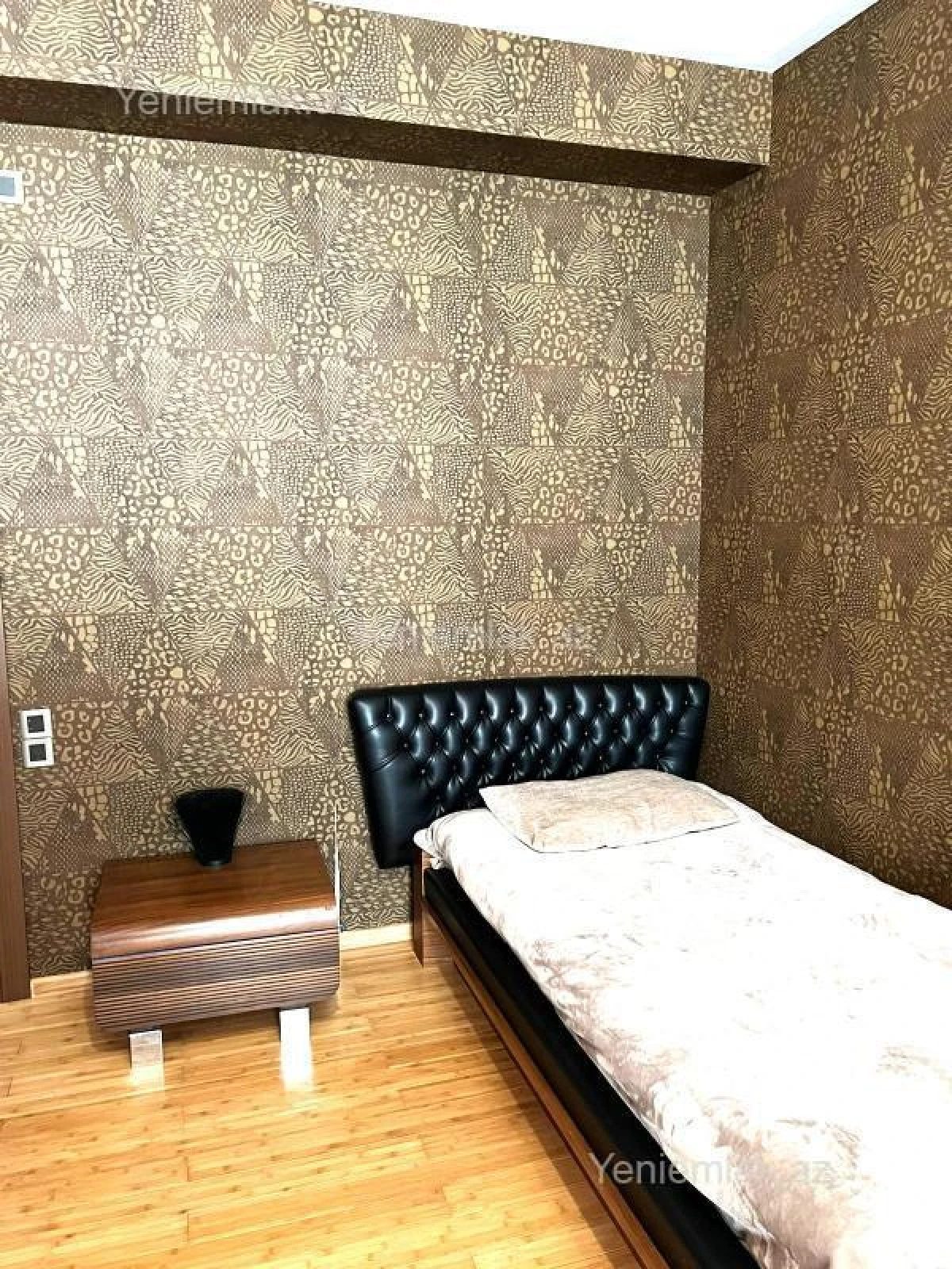 Satılır 4 otaqlı yeni tikili 205.5 m²