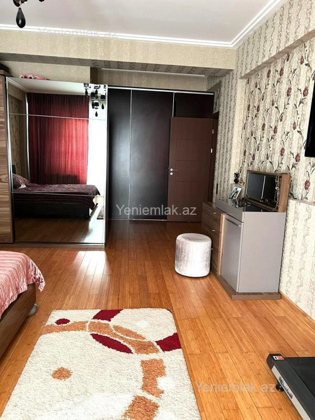 Satılır 4 otaqlı yeni tikili 205.5 m²