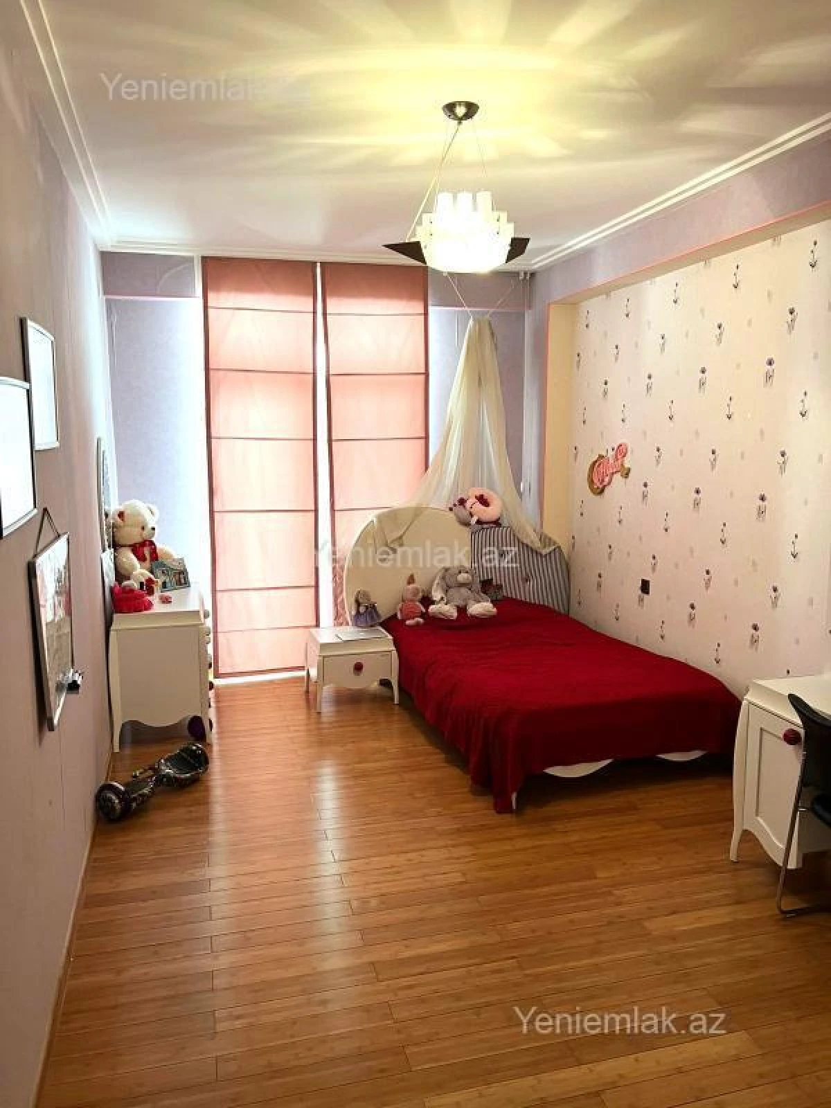 Satılır 4 otaqlı yeni tikili 205.5 m²